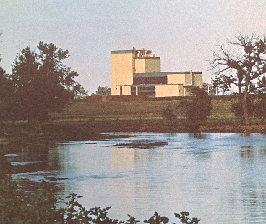 Fort St. Vrain Nuclear Generating Station.  From brochure in Will Davis library.