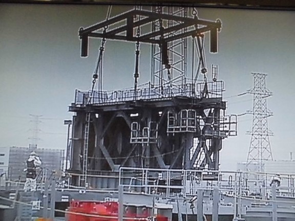 A steel frame for mounting the Unit 3 fuel handling machine is prepared.  Photo c TEPCO Holdings Inc.